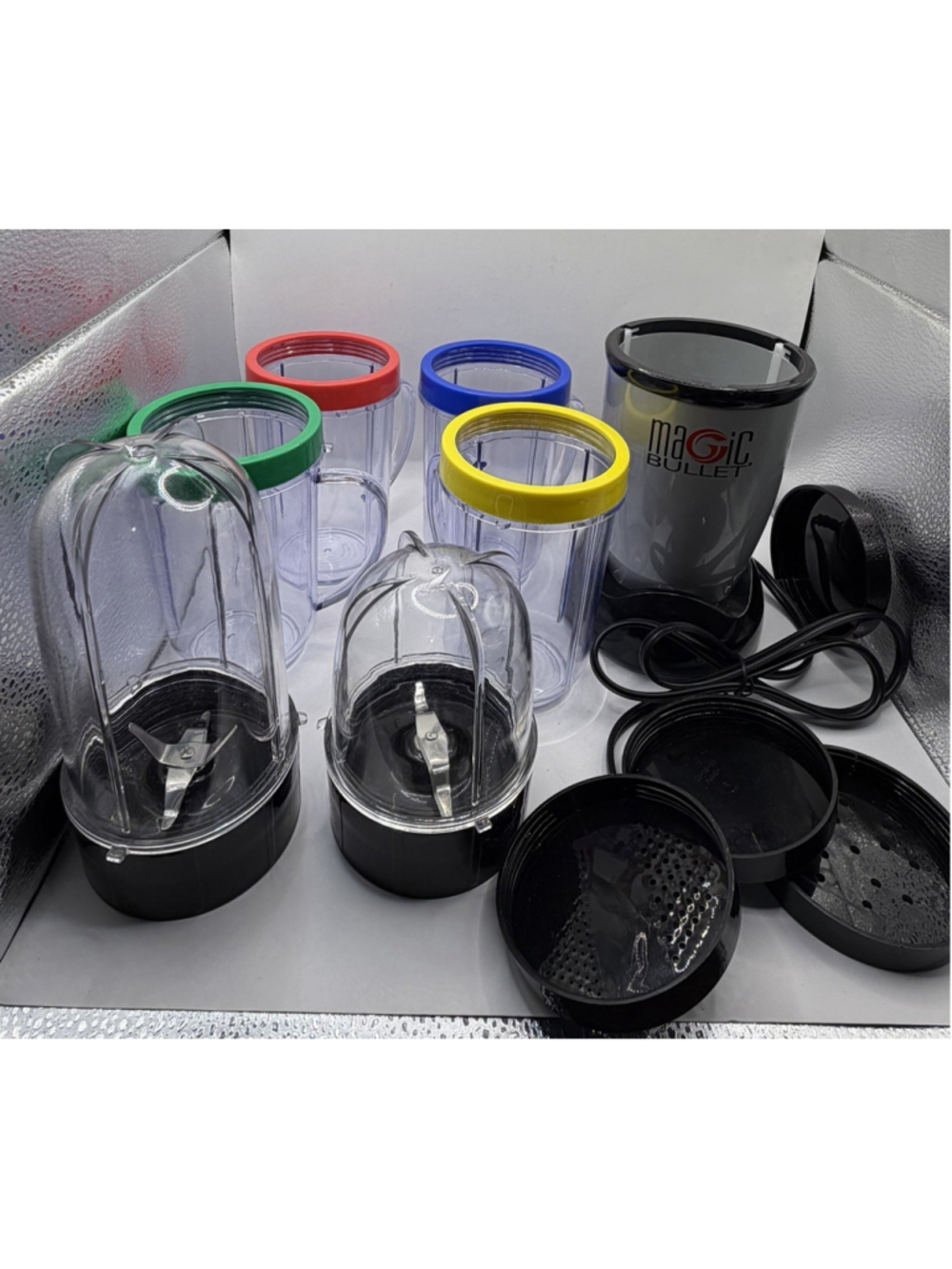 Magic Bullet MB1001 2005 Personal Blender Multi Piece Lot Cups Lids - Picture 4 of 6